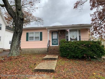 117 Jaynes Avenue, Island Heights, NJ, 08732