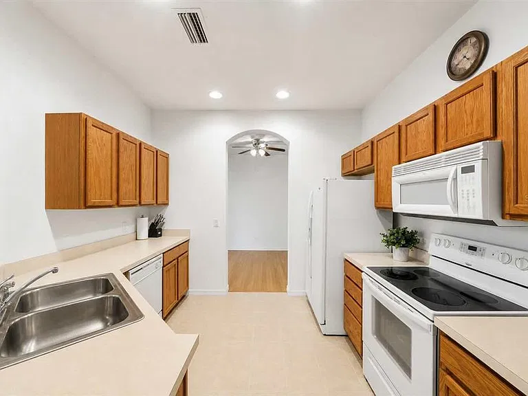 1183 Jonah Dr — Photo 12