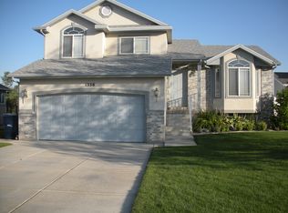 1338 E 6000 S, South Ogden, UT 84405