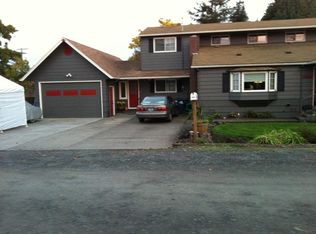 2489 Clear Vue Ln, Springfield, OR 97477