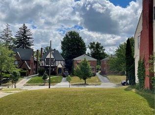 3530 Daleford Rd, Shaker Heights, OH 44120