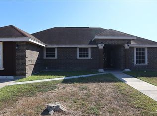 930 S 12th St, Alamo, TX 78516