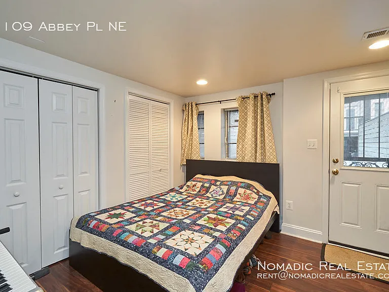 1109 Abbey Pl NE — Photo 23