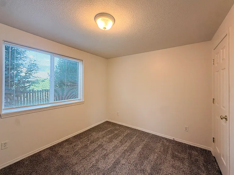 465 E Ellendale Ave #9 — Photo 13