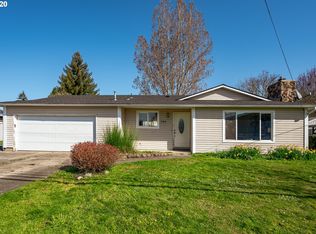 544 4th St, Lafayette, OR 97127