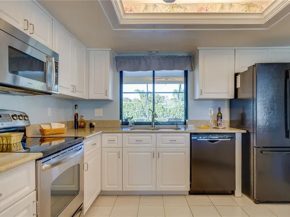 2005 Bolado Pkwy, Cape Coral, FL 33990