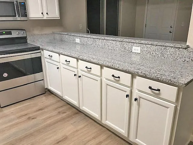 140 N Sheridan Ave #104 — Photo 6