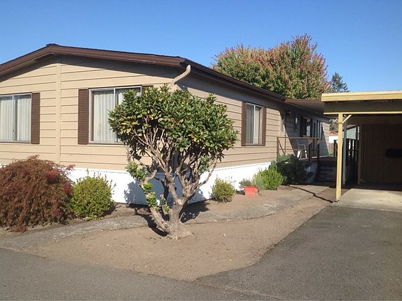 4th image of 3127 40th Avenue Ct E #9