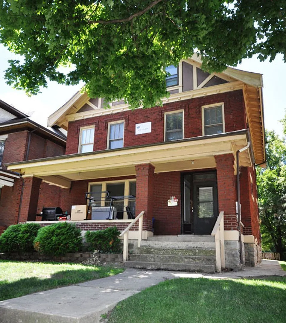 8 bed, 3.0 bath, $6,695 — Photo 1