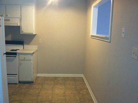 3rd image of 2775 Vance Dr NW