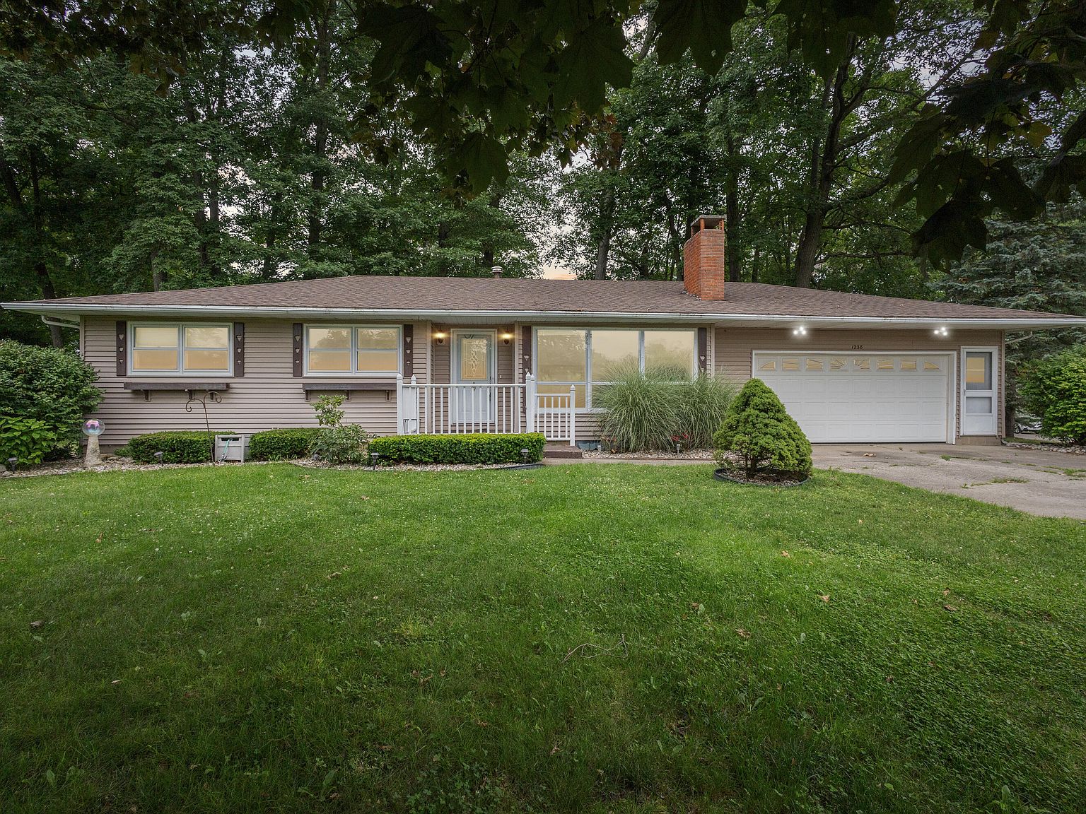 1238 Greenwood Dr, Tekonsha, MI 49092 Zillow