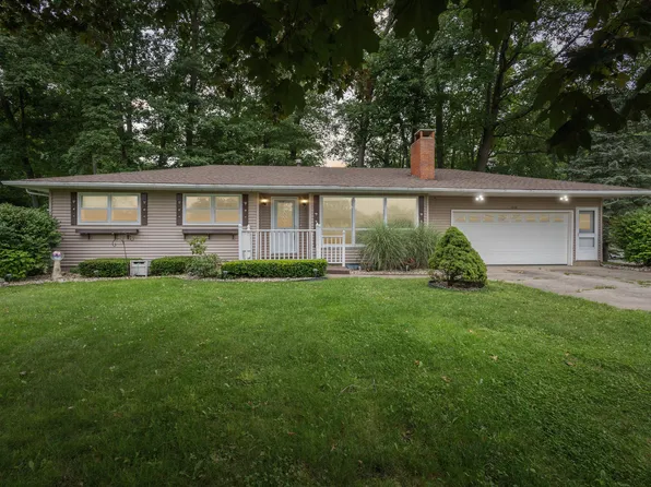 1238 Greenwood Dr, Tekonsha, MI 49092