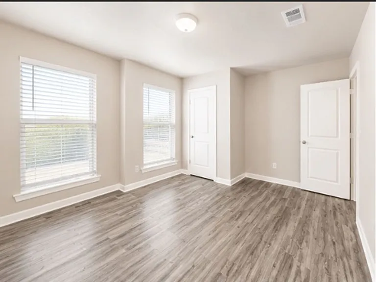 9420 Spirit Ave — Photo 11