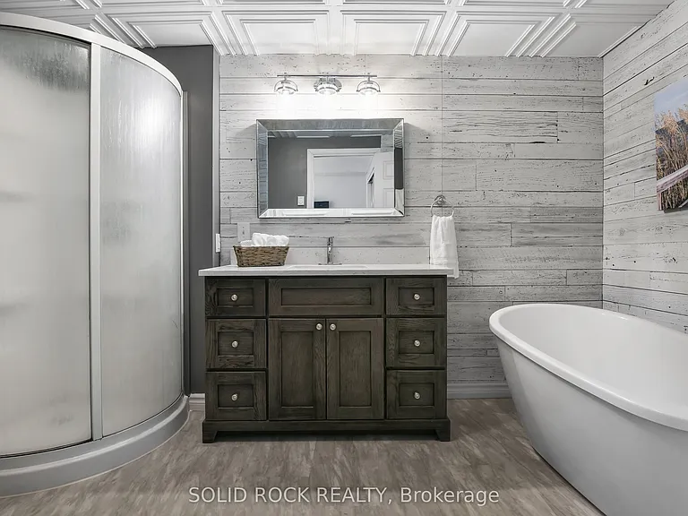 2496 River Rd — Photo 29