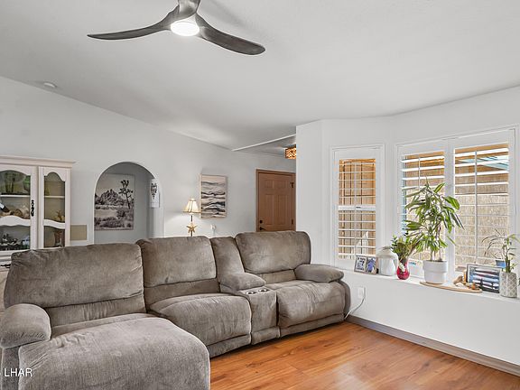 5th image of 3481 Whitecap Dr