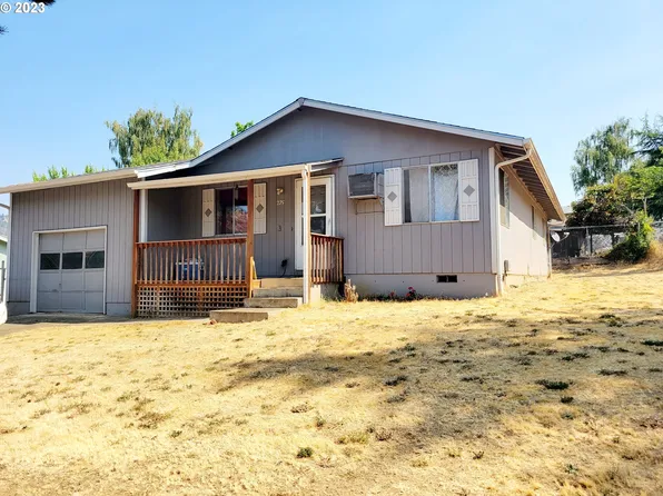 275 Milly Ave, Myrtle Creek, OR 97457
