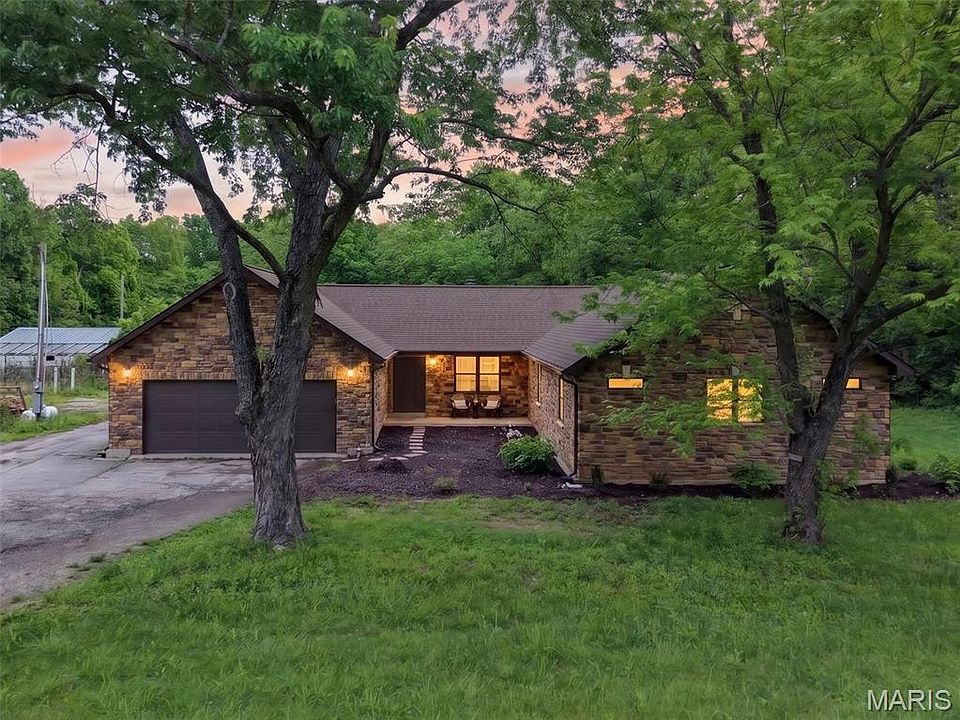 1st image of 1510 Highway Dd
