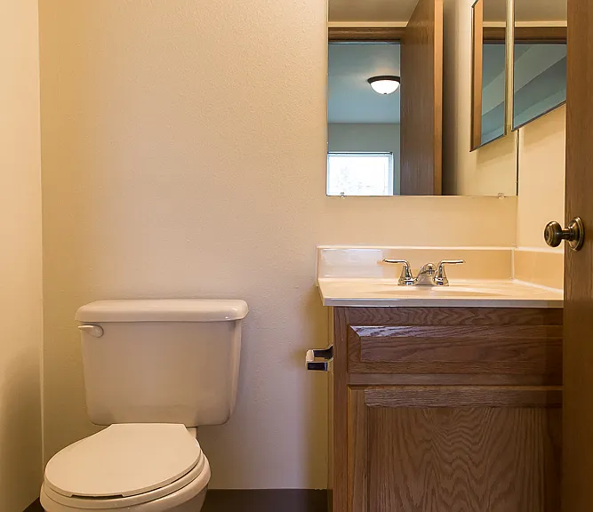 York Creek Apartments — Photo 35