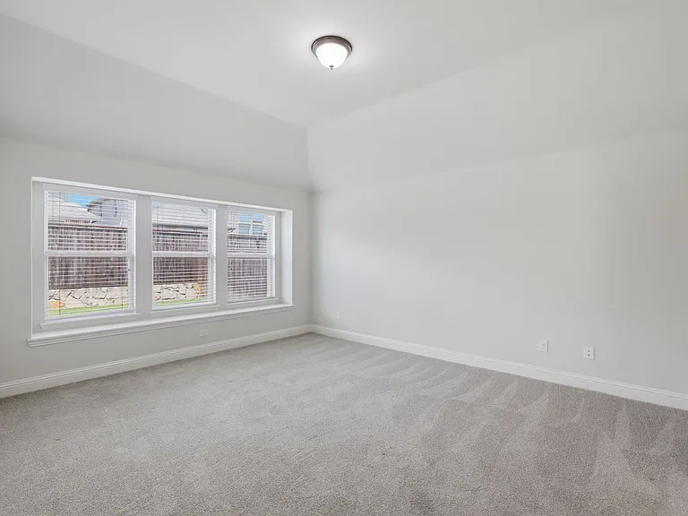 3523 Charleston Dr — Photo 18