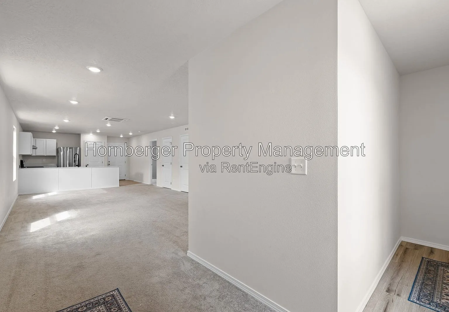 3 bed, 2.0 bath, 1335 sqft, $2,350 — Photo 3