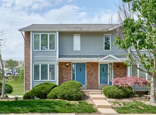1612 Forest Hills Dr, Saint Charles, MO 63303