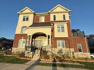 1 Mortlock St E, Ajax, ON L1Z 0T1