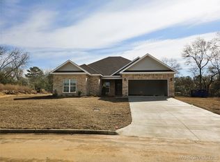 221 Masters Cir, Enterprise, AL 36330