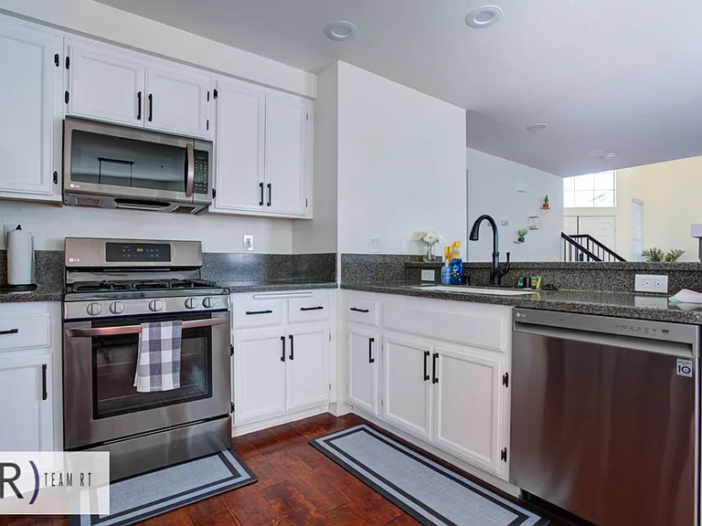 14794 Goldenrain Dr — Photo 22