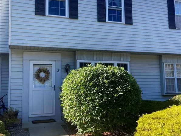 18 Founders Village #18, Clinton, CT 06413