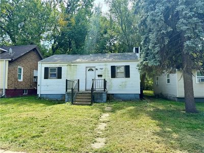 927 E Harrison Ave, Decatur, IL, 62526