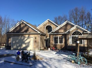 761 Fairview Ave, Barberton, OH 44203