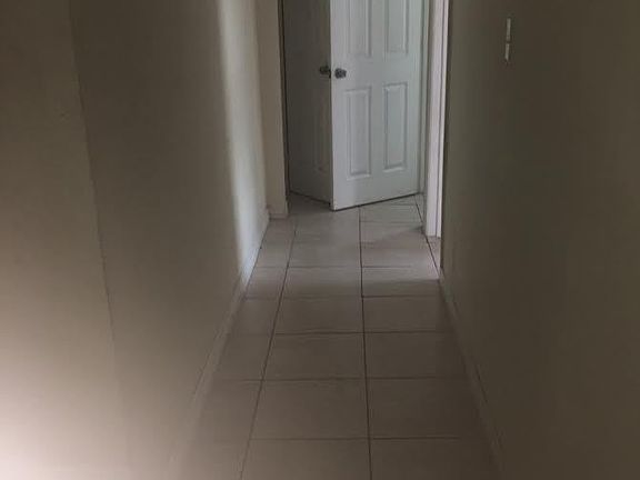 5th image of 302 W Magnolia St APT 203