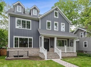 124 Park Ave, Wilmette, IL