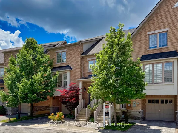 8900 Bathurst St #9, Vaughan, ON L4J 8A7