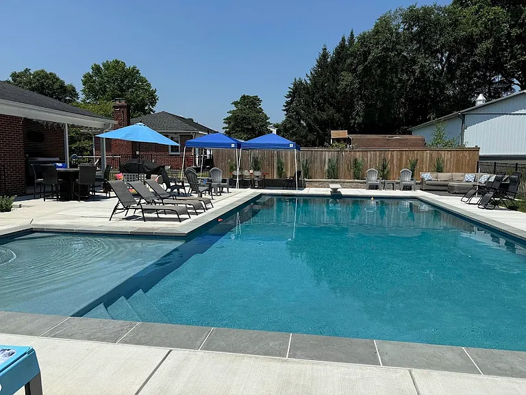 9 Linden Blvd — Photo 36
