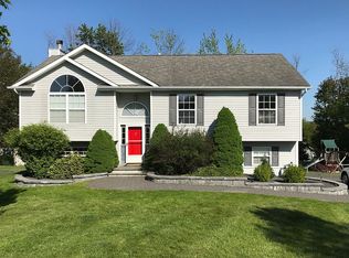 11 Berkeley Ct, Highland Mills, NY 10930