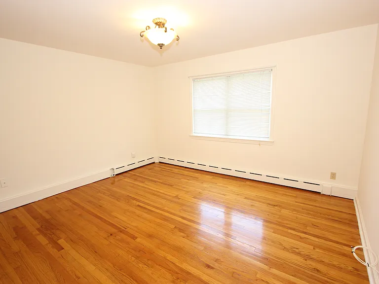 87 Malcolm Ave #1 — Photo 15