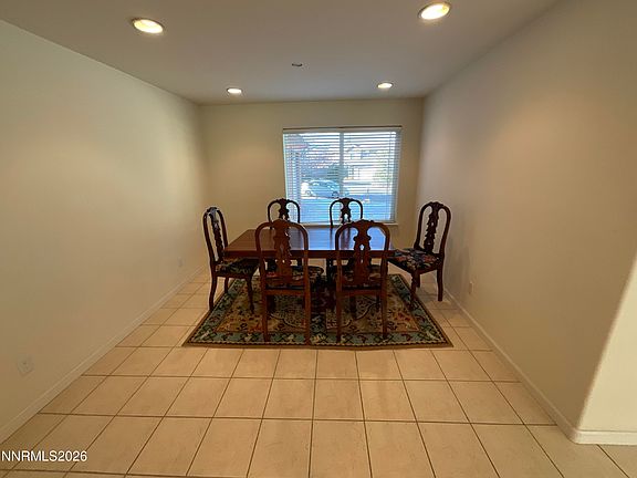 5th image of 3455 Thornhill Ct