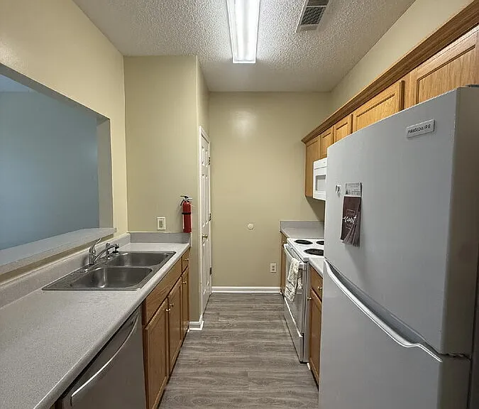 1050 Harry Hagan Rd #3D — Photo 4