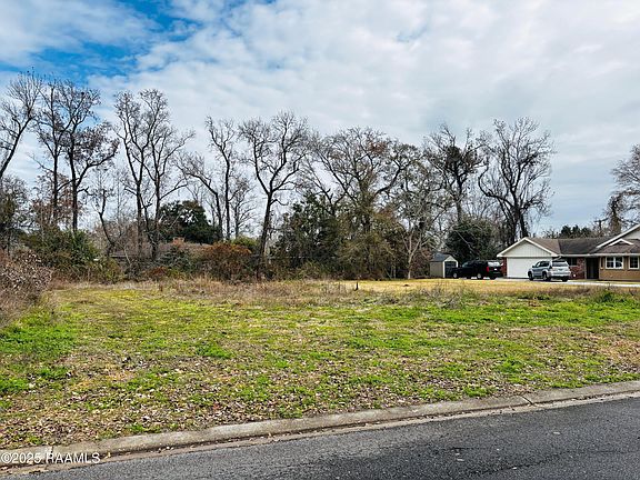 4th image of 400 N Locksley Dr