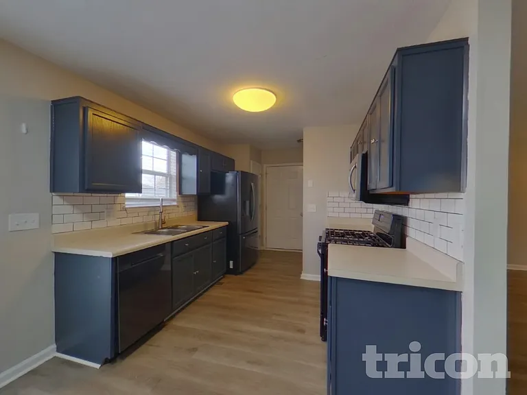 1616 Jamie Dr — Photo 6