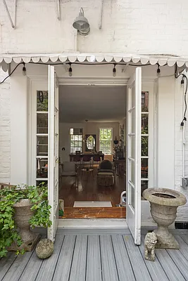 Rented by Corcoran | media 10