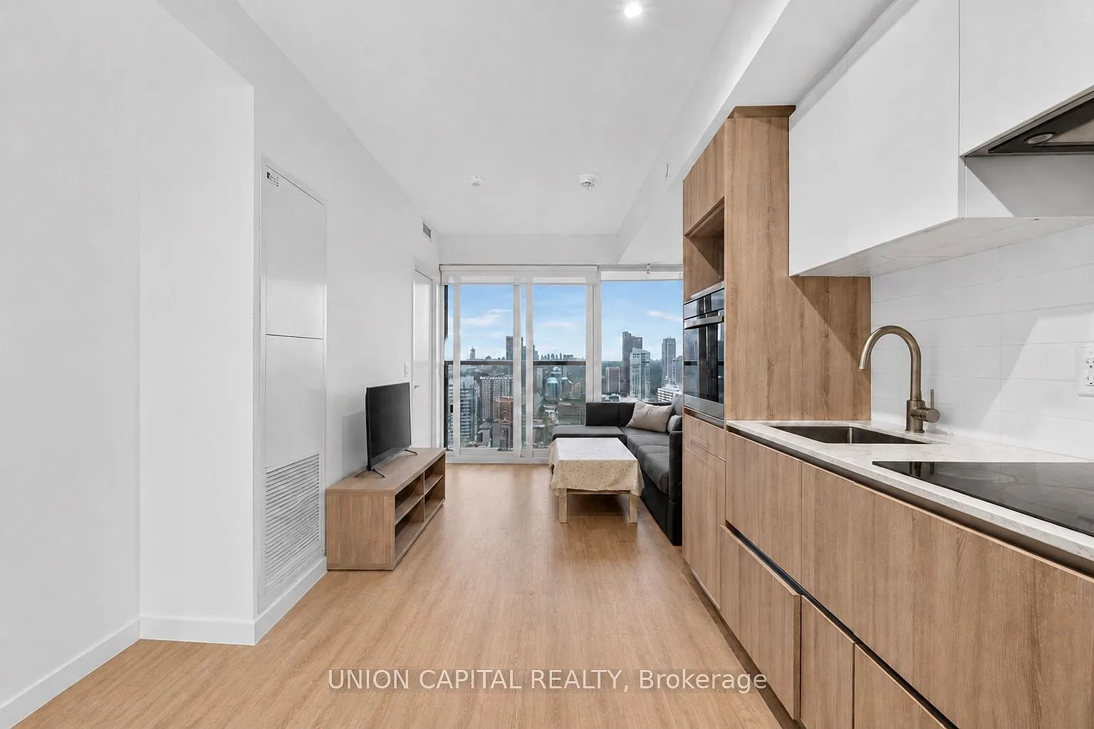 2 bed, $2,150 — Photo 4