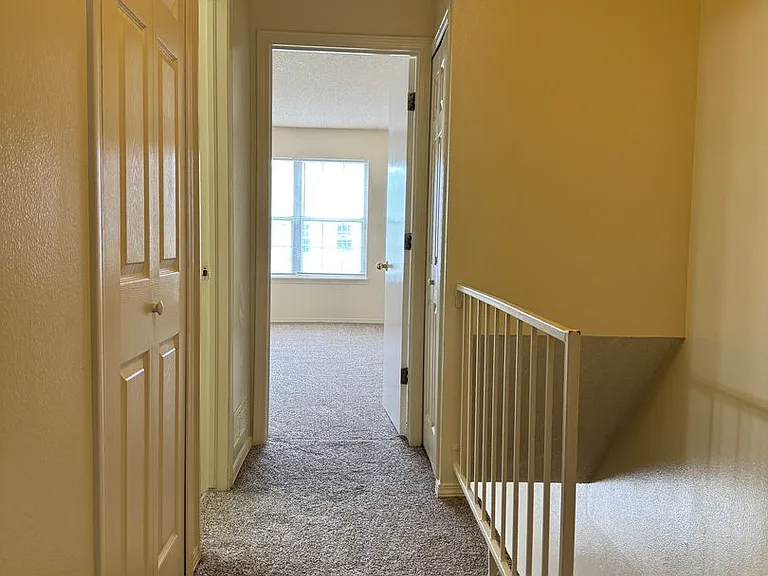 4108 Charleston Dr — Photo 10