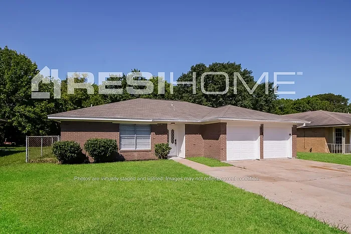 7127 Kings Dr — Photo 2