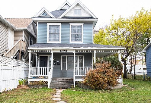 Front of duplex.