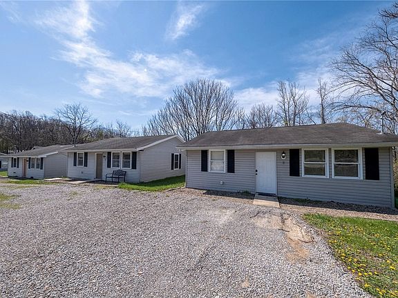 3rd image of 249 Washington Rd #5