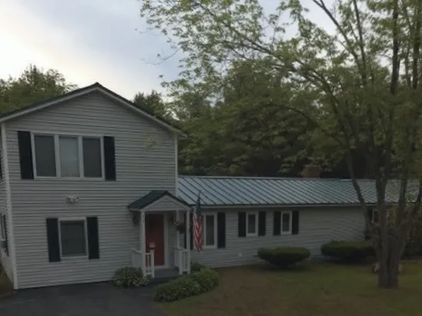 37 Pendleton Rd, Laconia, NH 03246