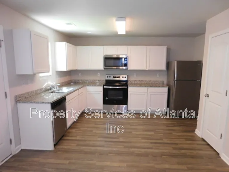 356 Jada Ln — Photo 5