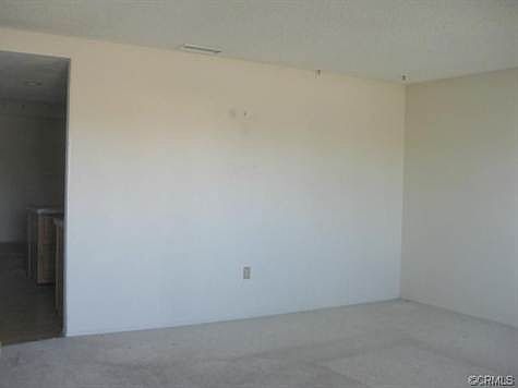 formal livingroom - view 2